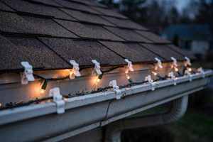 Christmas Light Clips for Gutters and Shingles USA: A Complete Guide