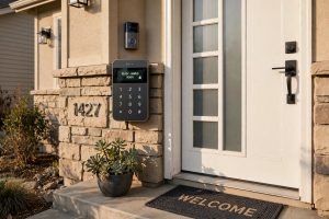 Vivint vs ADT Reviews for Homeowners USA