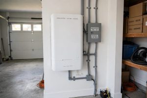 Tesla Powerwall vs Generac PWRcell Comparison