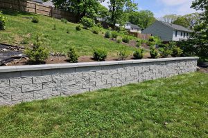 Top Rated Retaining Wall Builders Near Me: A Homeowner Guide