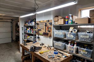 Garage Shop Lights Deals Near Me: A Plain Buying Guide