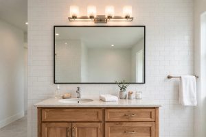 Vanity Light Bars California Homes USA: A Practical Buying Guide