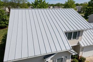 Metal Roof Paint Coating Reviews USA: What Works and What Does Not