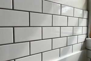 Epoxy Grout vs Cement Grout: A Practical Comparison for USA Homes