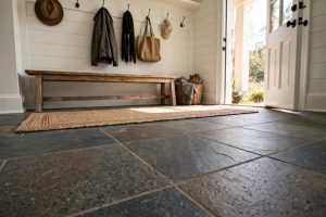 Best Tile for Mudroom Floor: Reviews for American Homes