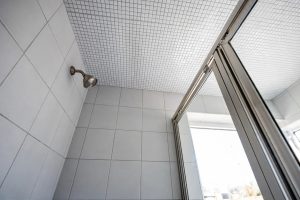 Best Tile for Shower Ceiling Reviews USA: A Plain Guide to What Works Overhead