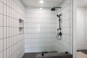 Vertical Subway Tile Shower Ideas for USA Homes
