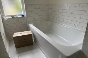 Bathtub Refinishing Kits Where to Buy USA: A Practical Guide
