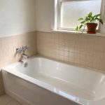 Bathtub Refinishing Kits for Florida Homes USA: A Plain, Practical Guide